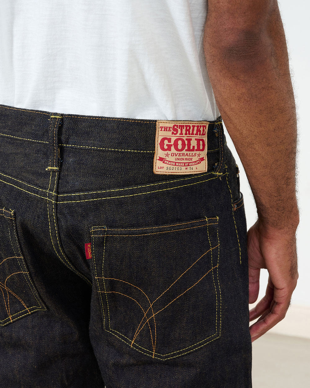 The Strike Gold SG2103 15oz Brown Weft Classic Straight Jeans